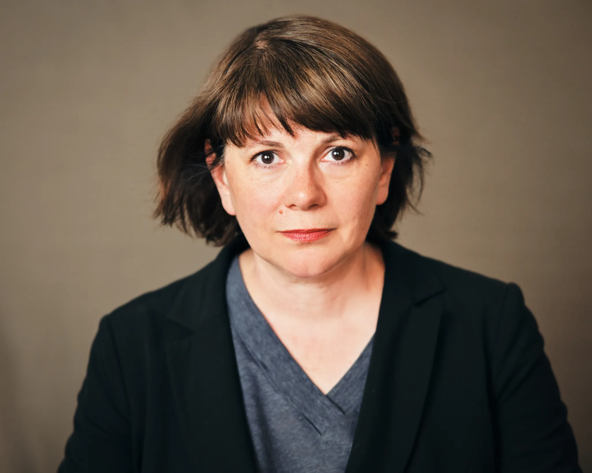 Melanie Crawley, narrator of The Mingles in Wilderland